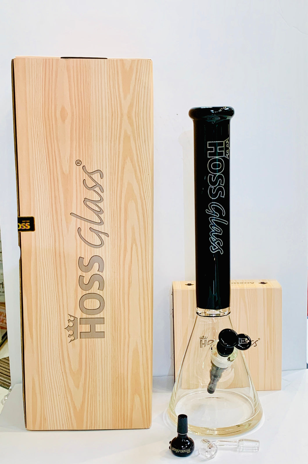 HOSS GLASS 18